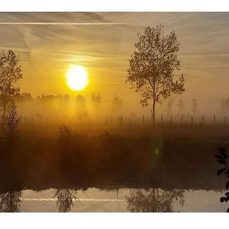 La Grange a Mémé, en pleine nature, Chaix Exterior foto