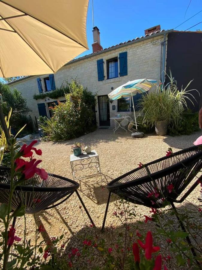 La Grange a Mémé, en pleine nature, Chaix Exterior foto